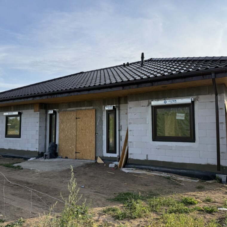 56aaa775-fd47-46c0-9528-4d559d546941